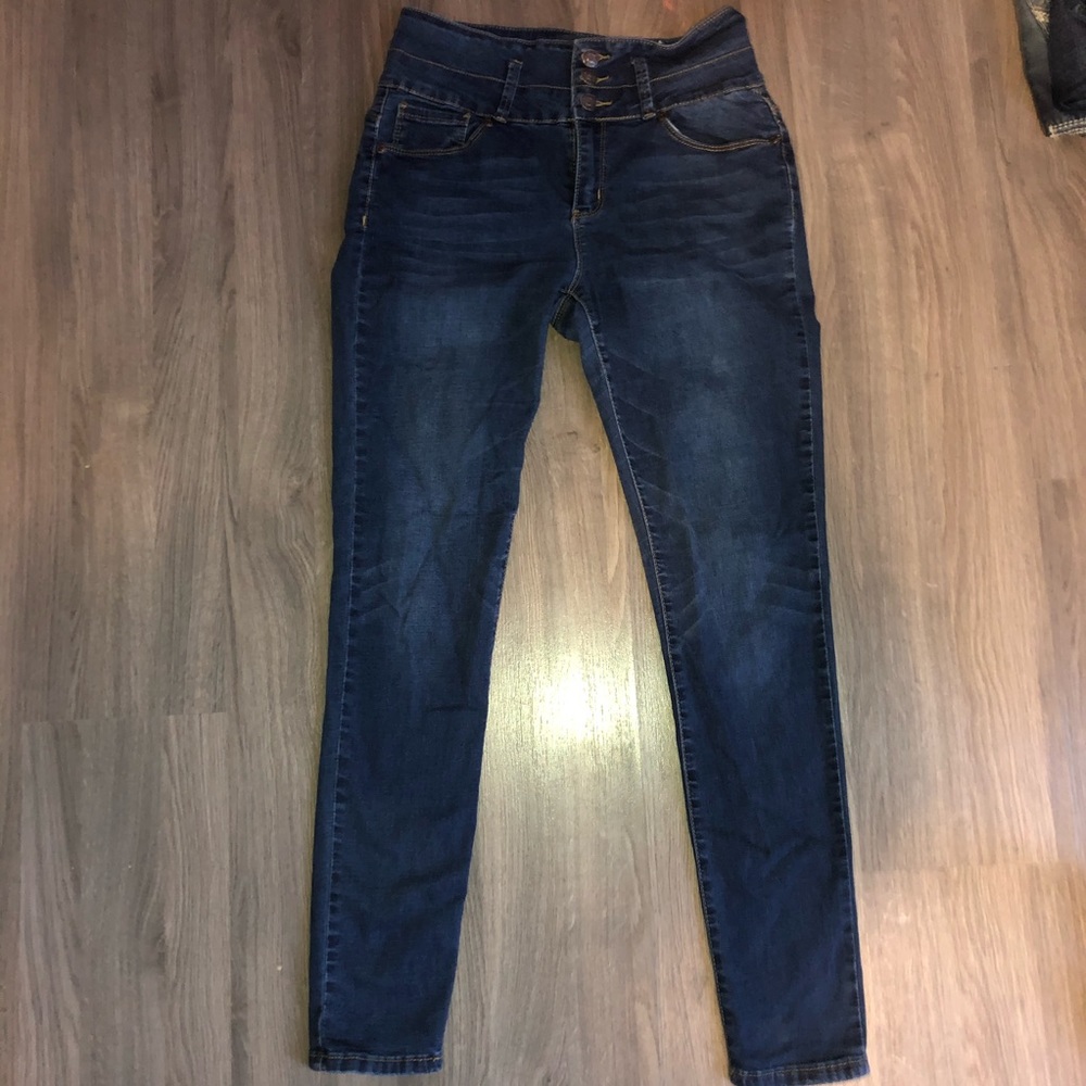 High Rise “Curvy” Jeggings